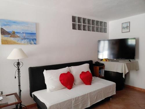  [15km from Cagliari] Wifi - Netflix and Comfort in 9048 Sìnnai