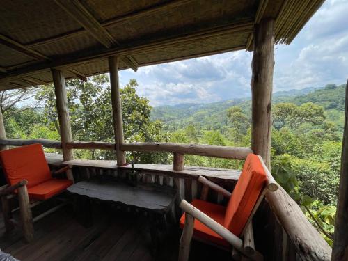 Restaurace, Bwindi My Home in Kanungu