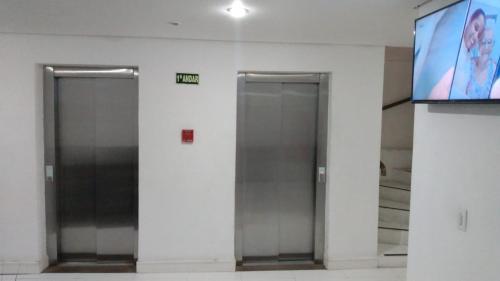 HOTEL DO CENTRO 100m SANTA CASA, UFRGS, ARAÚJO VIANA, PET'S FRIENDLY!!! (HOTEL DO CENTRO 100m SANTA CASA, UFRGS, ARAUJO VIANA, PET'S FRIENDLY!!!) in ปอร์ตูอาเลเกร