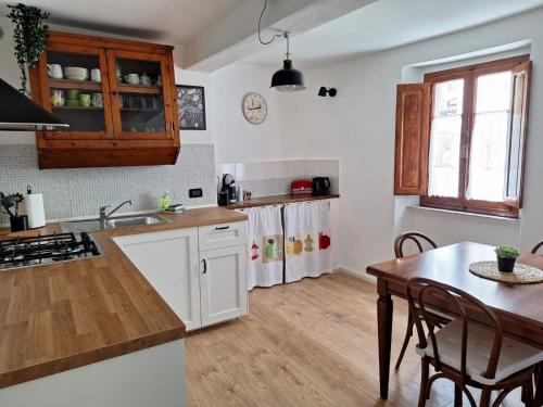 кухня, Casa Vacanze La Barca in Кастельнуово ді Garfagnana