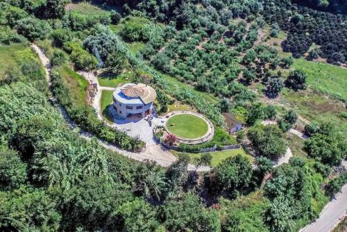 Round Family Villa near Ancient Olympia & the Sea