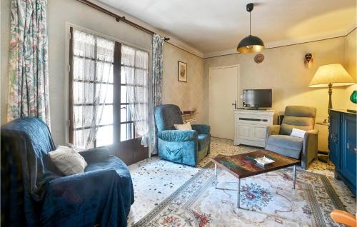 . 4 Bedroom Stunning Home In Bédoin