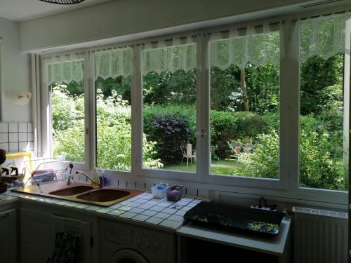 廚房, Le Camélia (Le Camelia) in 沃勒佩尼