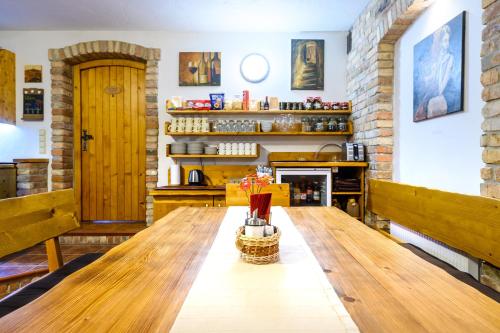 Exterior view, Penzion U TRI RUZI - Adults Only in Vrbice