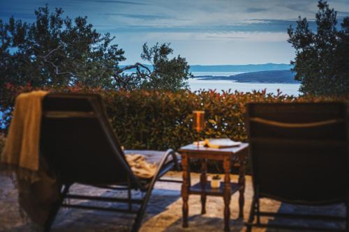 Holiday Home Oaza With Jacuzzi & Free Beach Parking - image 4