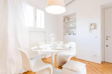 Di punto in bianco home, Verona (fotografie 7)