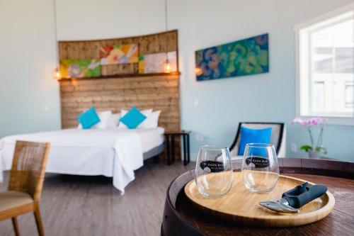 Deluxe King Suite