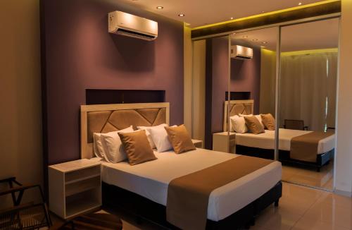 Double Room image 3