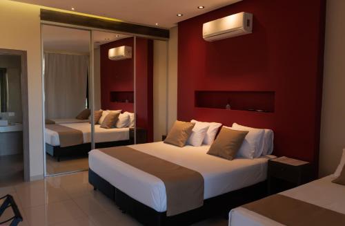 Standard Triple Room image 6