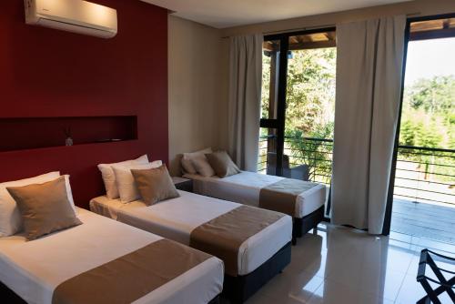 Standard Triple Room image 3