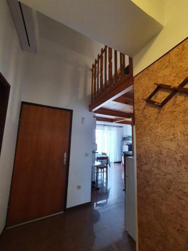 Apartments with parking space Krk - 9718 - image 2