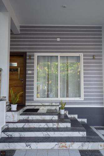 Reunion Ocean Manor - Beach House in Varamballi