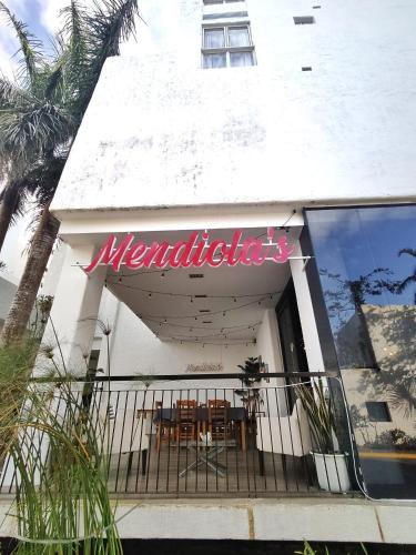 Retreat Haven La Bella Tagaytay - 레스토랑