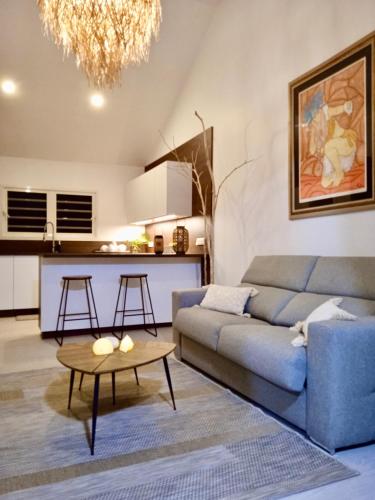 Appartement F2 indépendant, plages 5 min à pied (Appartement F2 independant, plages 5 min a pied) in بوناويا