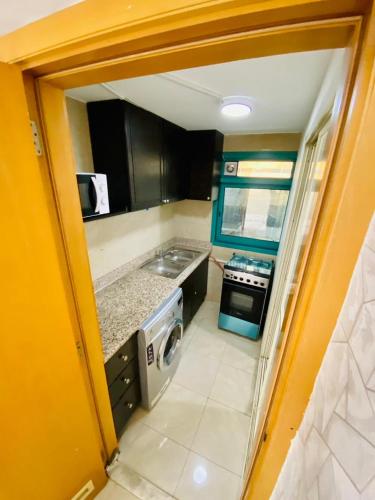 Classy Studios for Ladies in Dubai, Marina فتيات فقط, Dubai (photo 7)