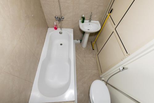 Classy Studios for Ladies in Dubai, Marina فتيات فقط, Dubai (photo 8)