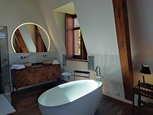 DOMAINE DE LA TISNERE in Gelos