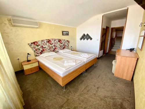 Family Hotel The Golden fish - image 5