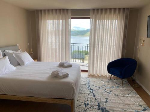 Double Room with Lake View