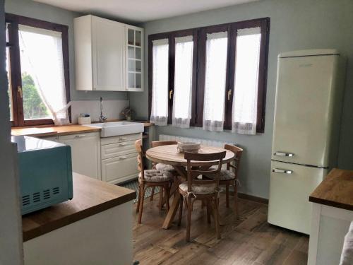 virtuve, CASA NATURAE in Barbadillo Del Pez
