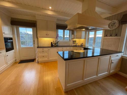 Seafront villa at Gjeving, Lyngør Seafront villa at Gjeving, Lyngør