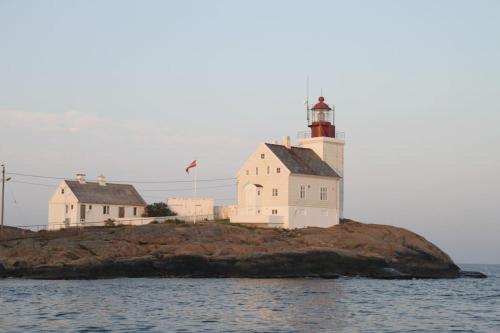 Seafront villa at Gjeving, Lyngør Seafront villa at Gjeving, Lyngør