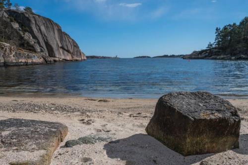 Seafront villa at Gjeving, Lyngør Seafront villa at Gjeving, Lyngør