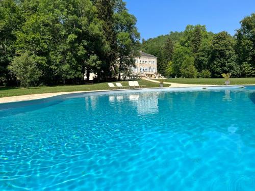 Chateau de Rhodes - Accommodation - La Bastide-de-Sérou