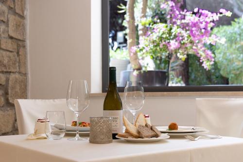 Hotel Rosmarina - image 11