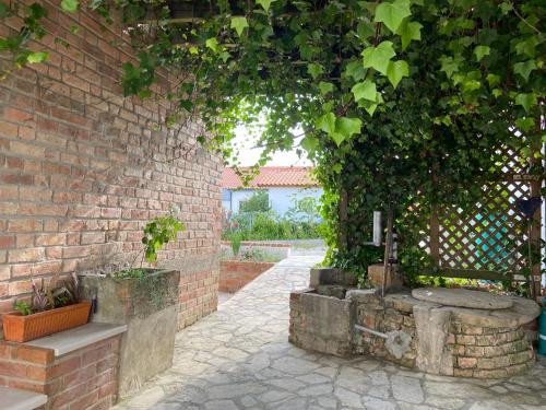 Casa das Andorinhas - Campo e Piscina in ปอมบาล