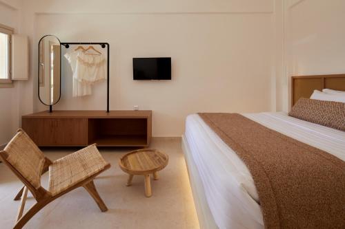 Apricus Room Type - Standard Double Room