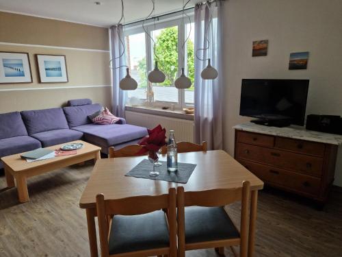 One-Bedroom Apartment image 1