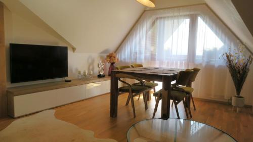 Apartmán AURIS (Apartman AURIS) in Velka Lomnica