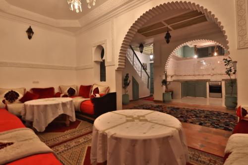 RIAD CHOUKRI 3