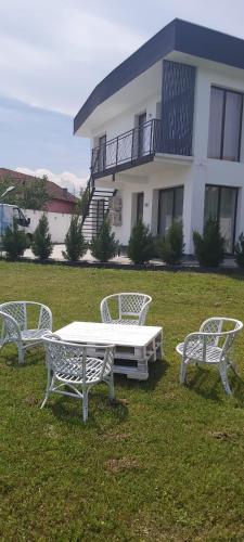 Accent House · Deva