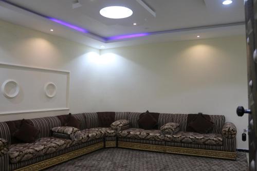 الارجوان للشقق الفندقية -Al Urjuana Hotel Apartments in อับฮา