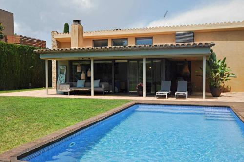 Villa Torrent Costa Brava, con piscina privada! - Accommodation - Pals