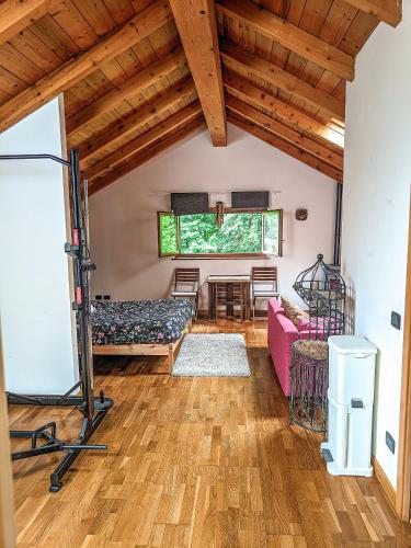  Mountain View Hideaway in 23811 Ballabio