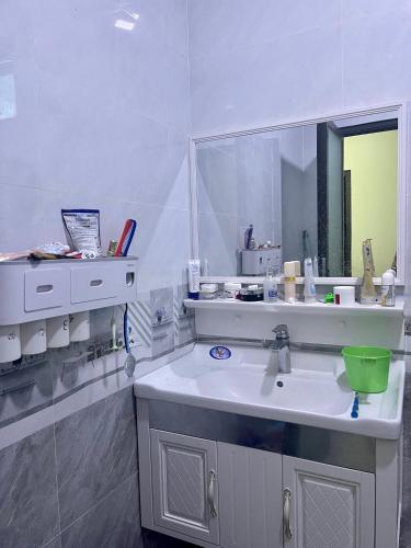 Bathroom, T-HOUSE in Ap Cho Dinh