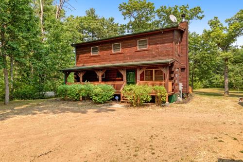 The Birdie Lodge in Arkdale, USA