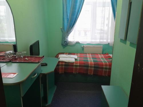 1 twin bed