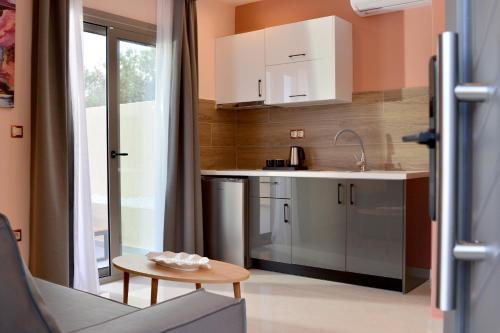 設施, Swan Paradise Residences in 盧特拉奧萊亞斯厄倫尼斯