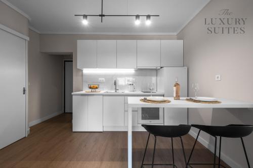 кухня, Nephele, The Luxury Suites in Солун