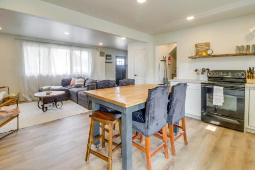 Modern South Fork Vacation Rental with Deck and Grill! in South Fork, USA