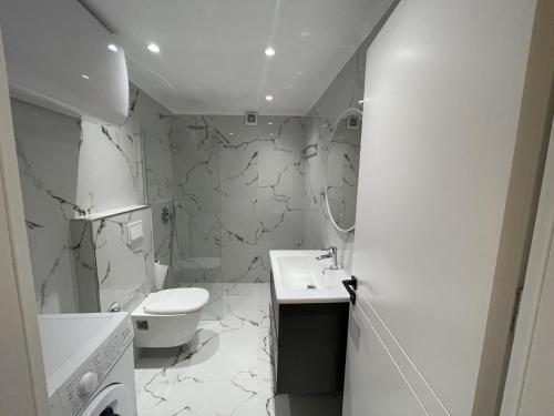 City center Apartment 1, Tirana (photo 8)