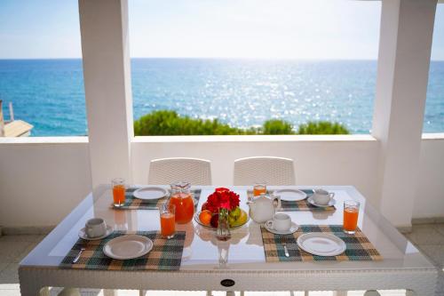 Kostas Beach Apartments 5