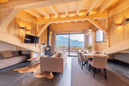 2 bedrooms, 3 beds
