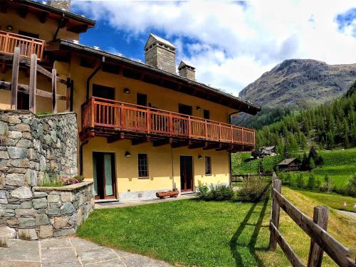 Punta Vittoria - Residence Anderbatt Gressoney - 3 rooms - 70 mq in Gressoney-la-Trinite