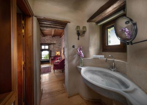 Archontiko Sakali - image 6