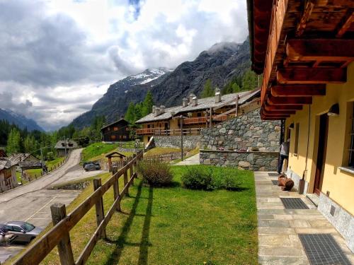 Punta Vittoria - Residence Anderbatt Gressoney - 3 rooms - 70 mq in Gressoney-la-Trinite